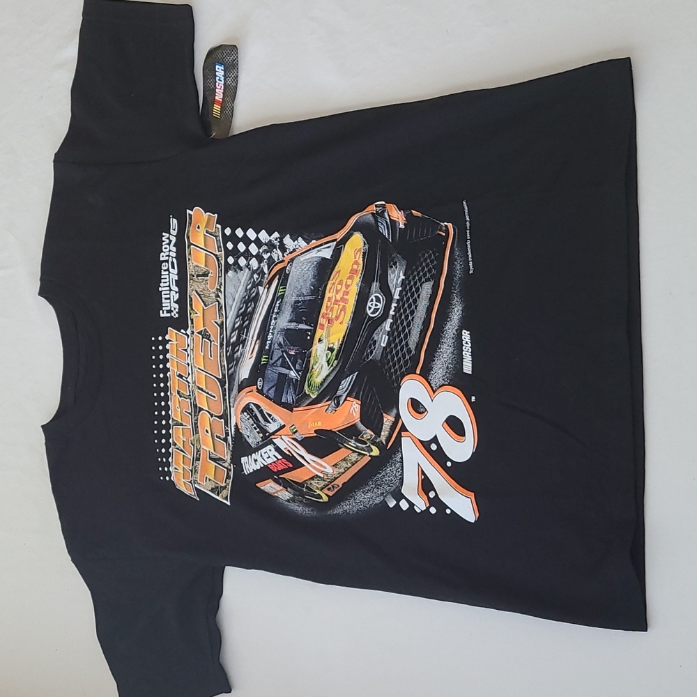 NASCAR Martin Truex Jr. #78 T-shirt Size S